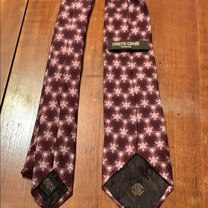 NWOT Robert Cavalli 100% silk maroon white tie